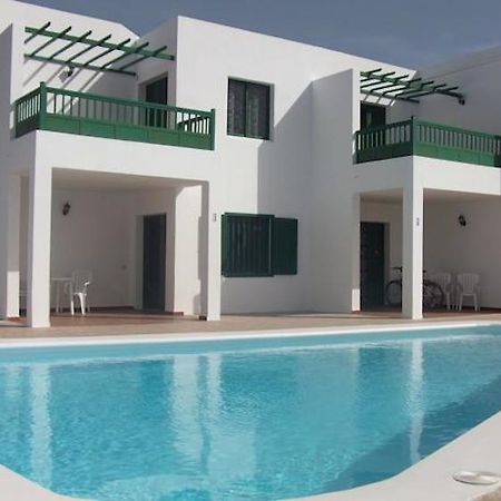 Alhambra Apartamentos Tias Exterior photo